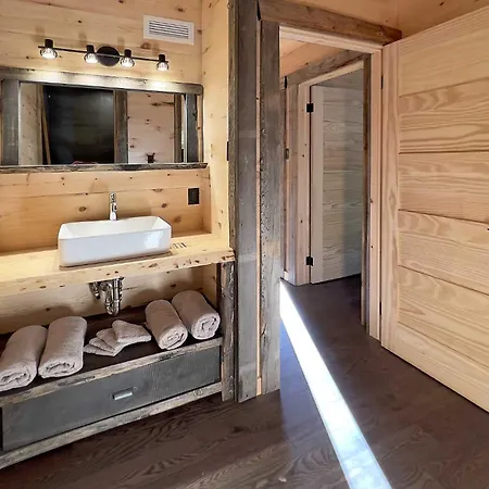 Les Chalets De Moh - 14 Chalets Independants La Malbaie Room photo