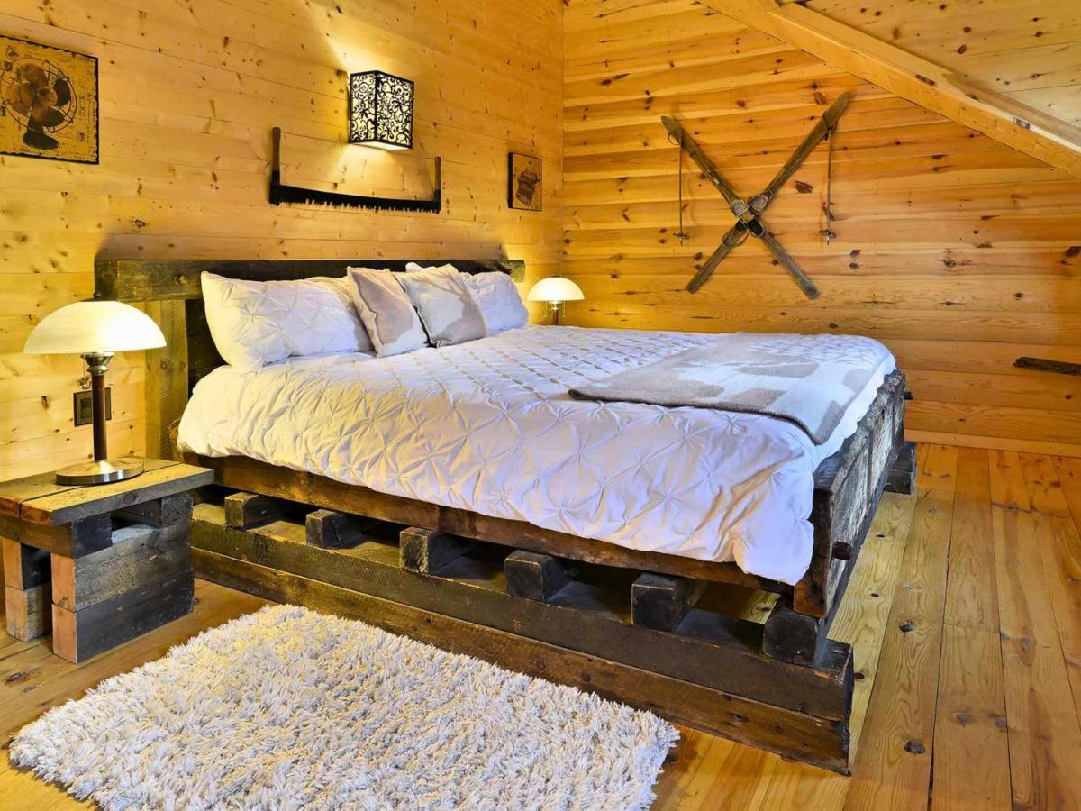 Bigfoot - De Moh - 6 - Jacuzzi Chalet La Malbaie
